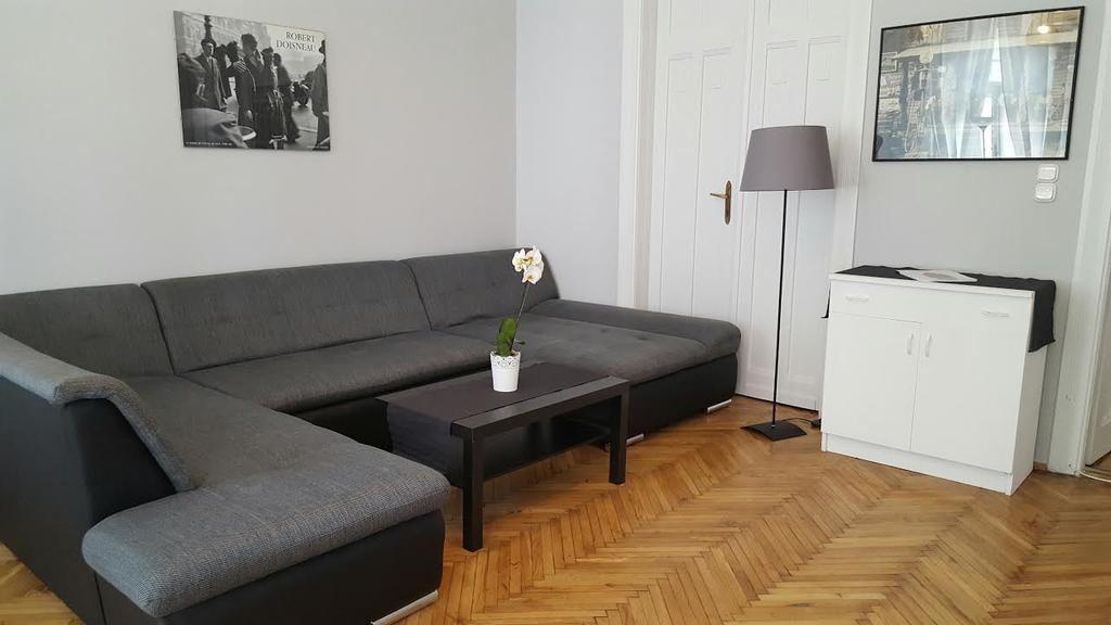 Appartamento Hello Tourist Flat Budapest Esterno foto